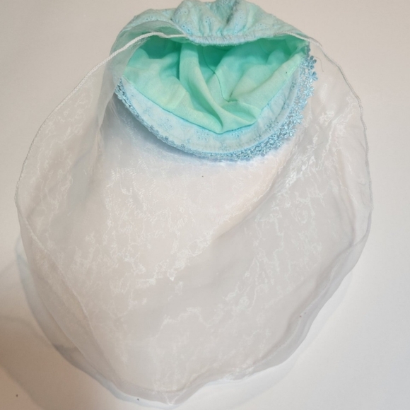 Hello Kitty Aqua Eyelet Baby Sun Hat With Hanging Sheer Veil   0-6 Months** - Picture 6 of 11